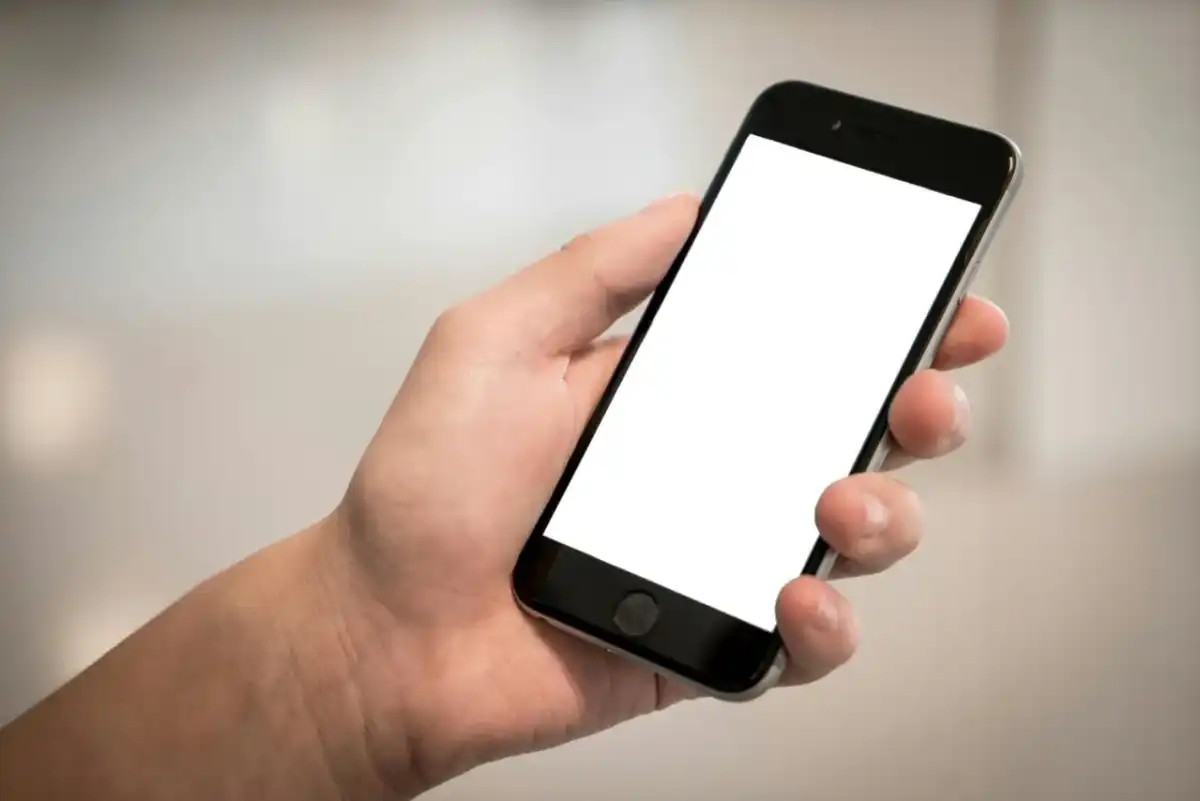 Krótkie odpowiedzi SMS - Jak pisać, by nie brzmieć sucho?
